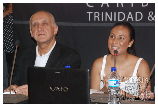 elite_model_look_aug31-003