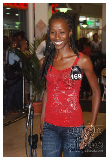 elite_model_look_aug31-028