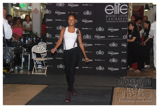 elite_model_look_aug31-029