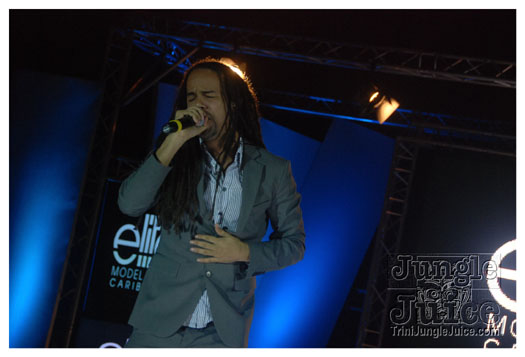 elite_model_look_finals_2011-043