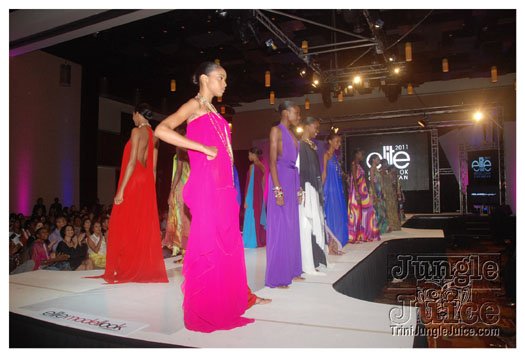 elite_model_look_finals_2011-055