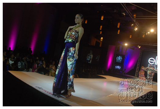 elite_model_look_finals_2011-059