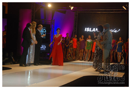 elite_model_look_finals_2011-078