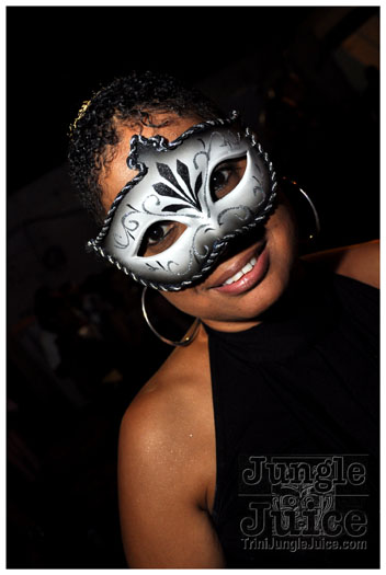 eyes_wide_shut_2011-005