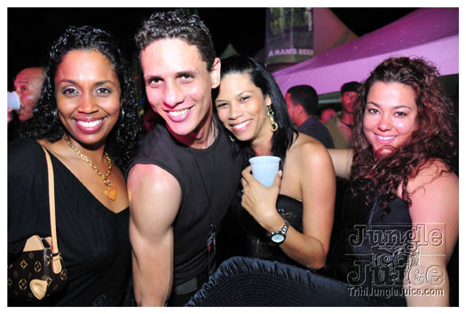 eyes_wide_shut_2011-053