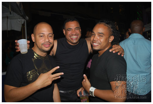 eyes_wide_shut_2011-092