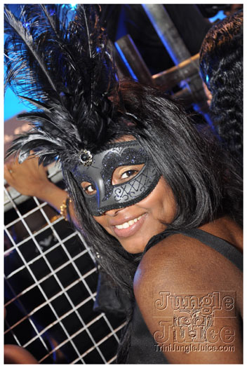 eyes_wide_shut_2011-113