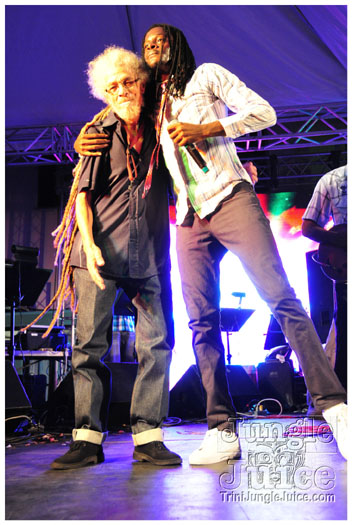 fatima_all_inclusive_2011_pt1-046