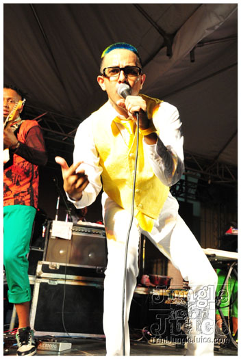 fatima_all_inclusive_2011_pt1-124