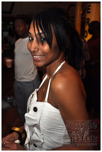 flight_cruise_carnival_2011-010