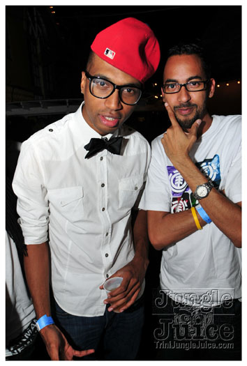 flight_cruise_carnival_2011-059