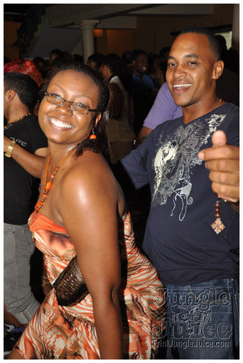 flight_cruise_carnival_2011-100