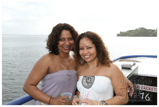 frenzy_boatride_2011-023