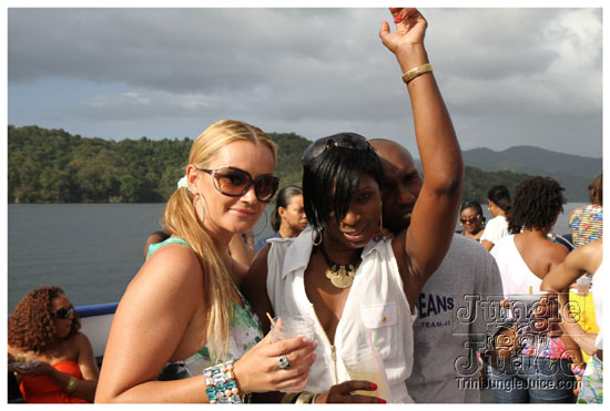frenzy_boatride_2011-032
