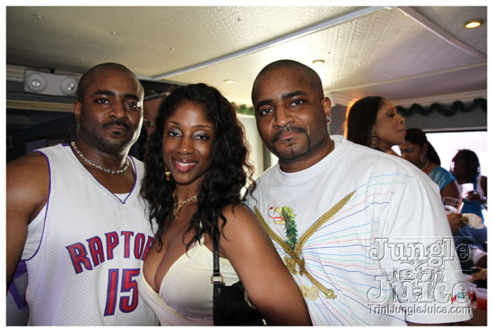 frenzy_boatride_2011-061