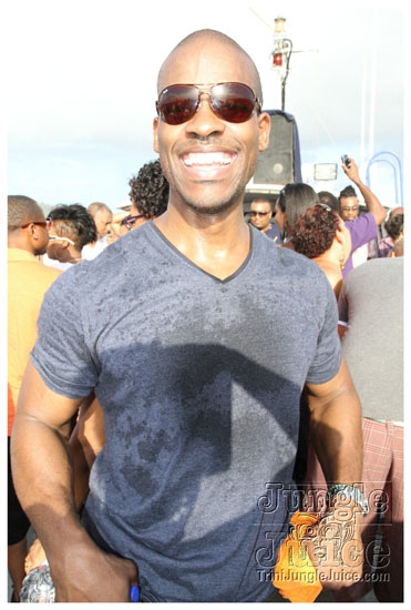 frenzy_boatride_2011-071