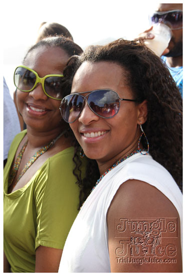 frenzy_boatride_2011-082