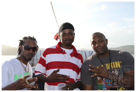 frenzy_boatride_2011-094