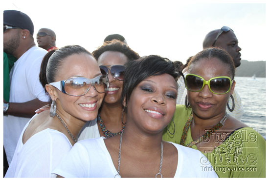 frenzy_boatride_2011-103