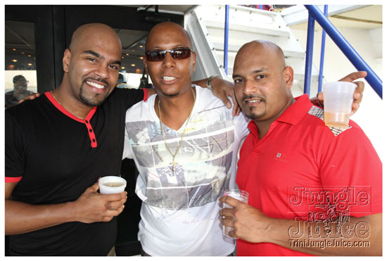 frenzy_boatride_2011-109