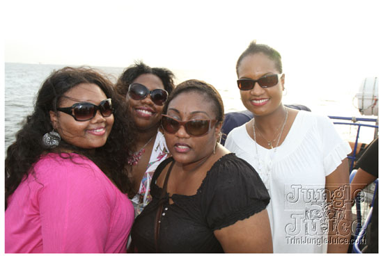 frenzy_boatride_2011-111