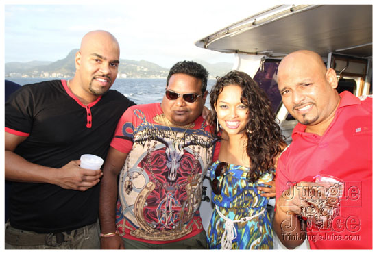 frenzy_boatride_2011-113