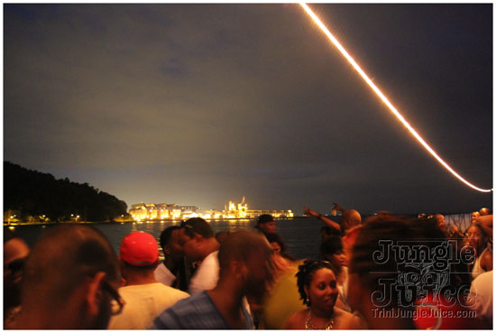 frenzy_boatride_2011-138