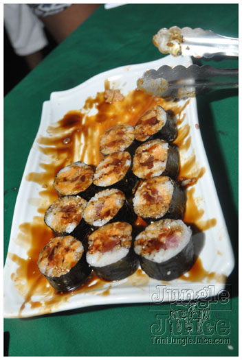 funky_monkey_christmas_dec16-012