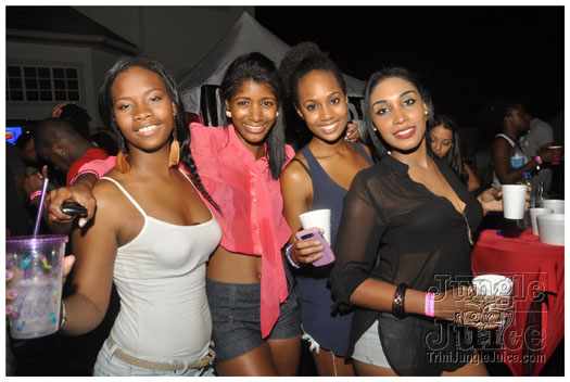 funky_monkey_christmas_dec16-018