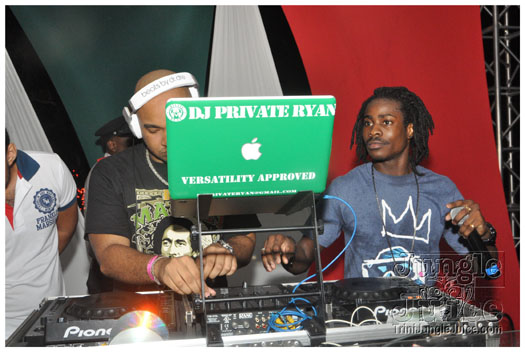 funky_monkey_christmas_dec16-058