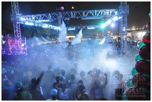 funky_monkey_christmas_dec16-059