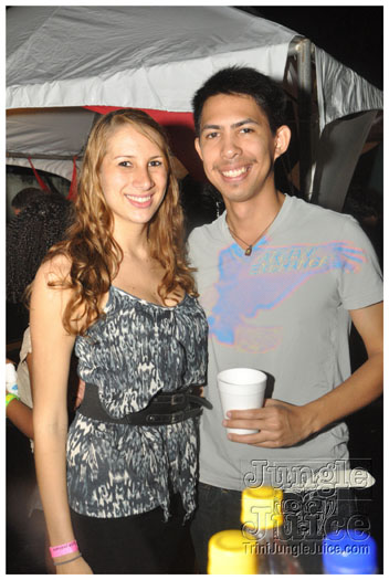 funky_monkey_christmas_dec16-075