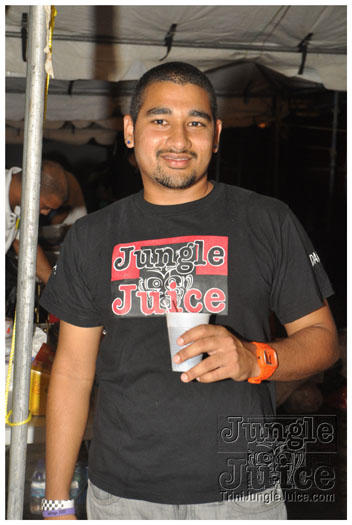 grub_and_grog_dec4-009