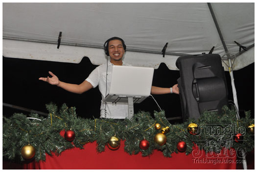 grub_and_grog_dec4-037