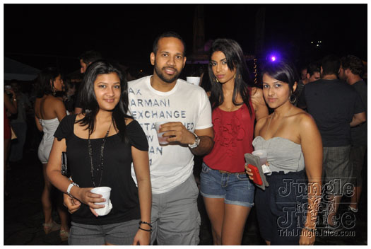 grub_and_grog_dec4-045