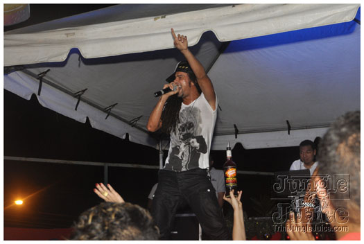 grub_and_grog_dec4-071