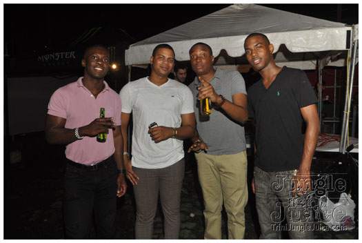 grub_and_grog_dec4-073