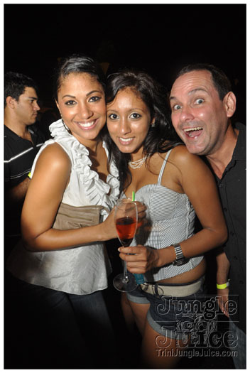 gruff_parang_party_nov26-051