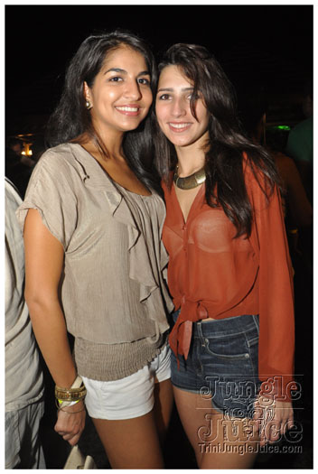 gruff_parang_party_nov26-053