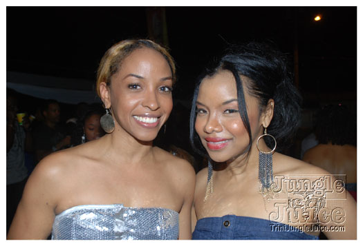 house_party_carnival_2011-017