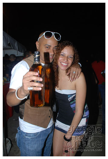 house_party_carnival_2011-033