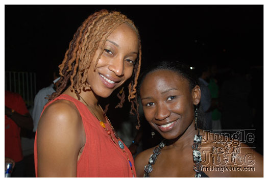 house_party_carnival_2011-054