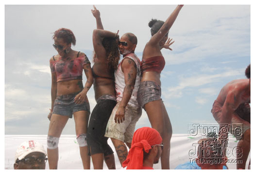 in_de_paint_dance_aug31-104