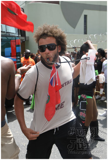 island_people_mas_monday_2011-017