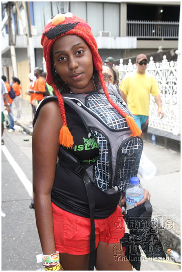 island_people_mas_monday_2011-027