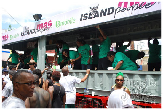 island_people_mas_monday_2011-047