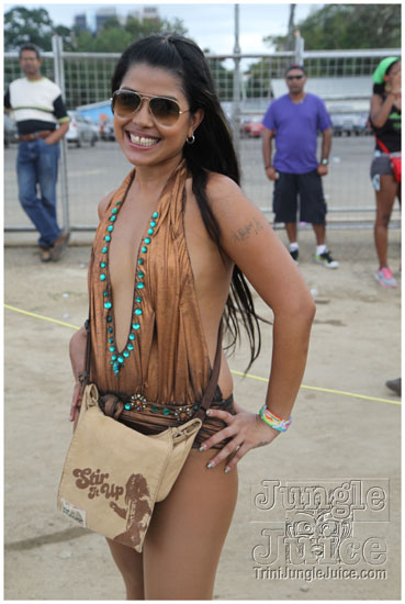 island_people_mas_monday_2011-134