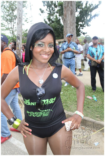 island_people_mas_monday_2011-149