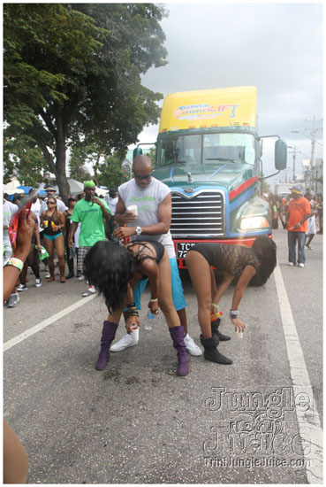 island_people_mas_monday_2011-153