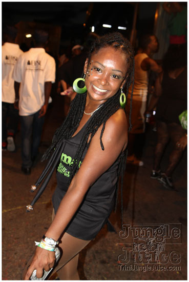 island_people_mas_monday_2011-182